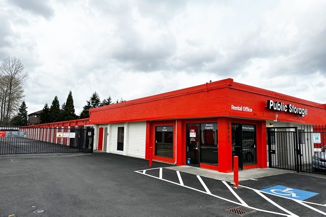 30×10 Self Storage Unit in Federal Way, WA 34701 Pacific Hwy S Federal Way, Washington