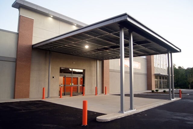 Public Storage in Roanoke, VA  3533 Franklin Rd SW 3