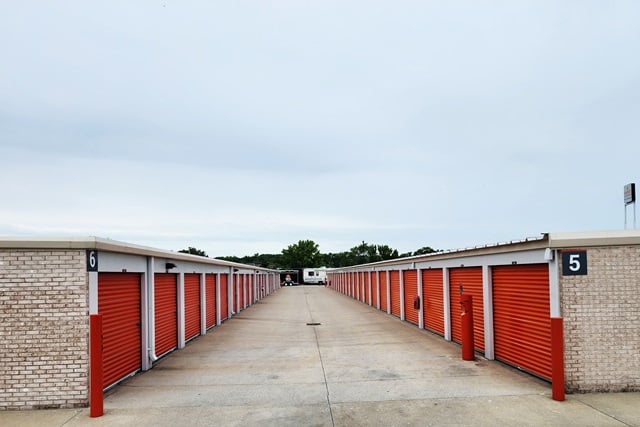 30×10 Public Storage: Parking Lot in Indianapolis, IN 6910 Waterfront Drive Indianapolis, Indiana 2