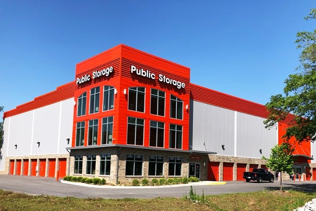 30 x 10 Public Storage: Self Storage Unit in North Charleston, South Carolina