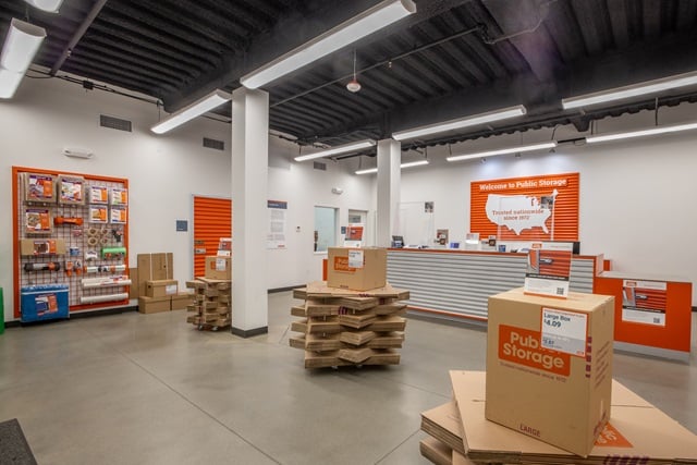 Public Storage in Seattle, WA  9701 Aurora Ave N 3