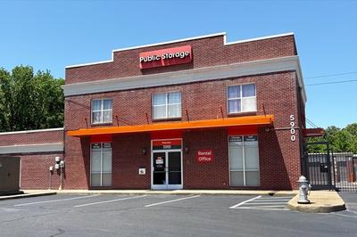 Public Storage