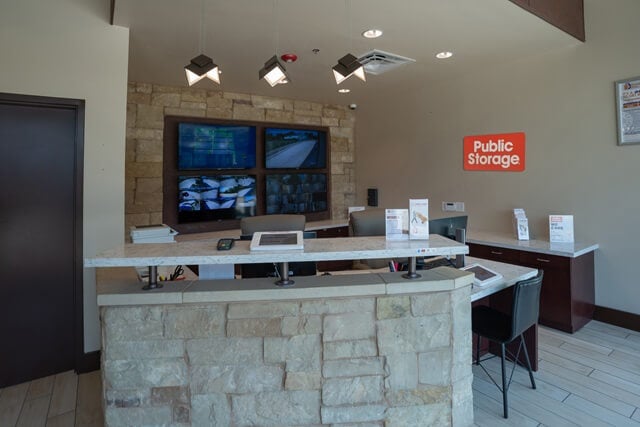 Property 5374 image number 2