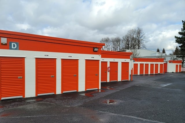 25×10 Self Storage Unit in Kent, WA 6850 South 238th Street Kent, Washington 2