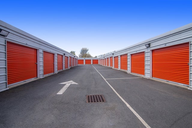 25×10 Public Storage: Garage in Malden, MA 490 Eastern Ave Malden, Massachusetts 2