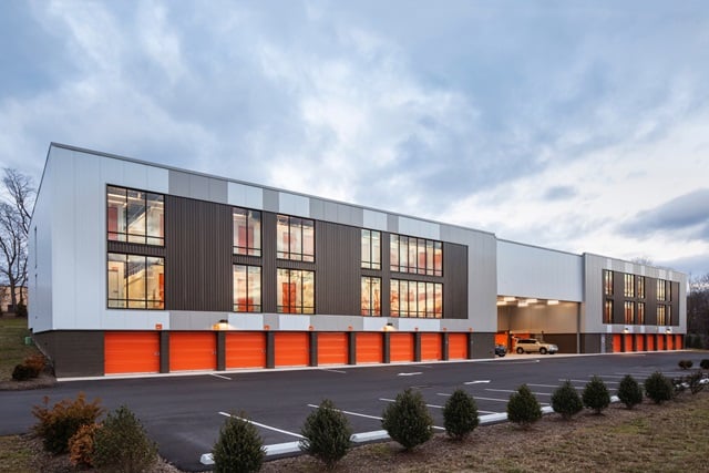15×9 Parking Lot in Hatboro, PA 273 E County Line Rd Hatboro, Pennsylvania 2