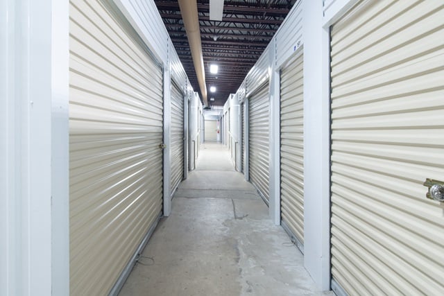 Public Storage in Chattanooga, TN  1420 Carter St 2