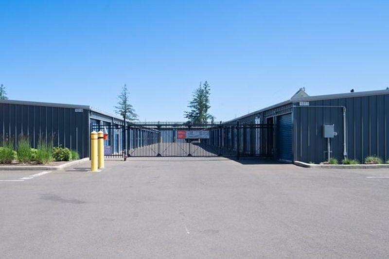 Property 5438 image number 3