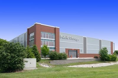 Property at 27120 - Chesterfield / N Outer 40 Rd