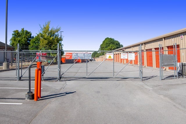 Public Storage  11580 Memorial Pkwy in Huntsville, AL
