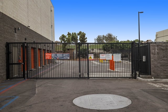 Public Storage  6990 Noritsu Ave in Buena Park, CA