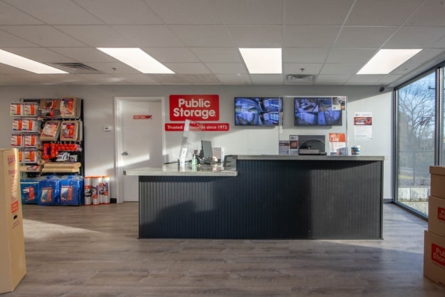 Property 5484 image number 2