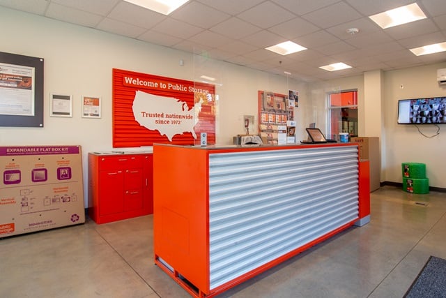 Property 5496 image number 2