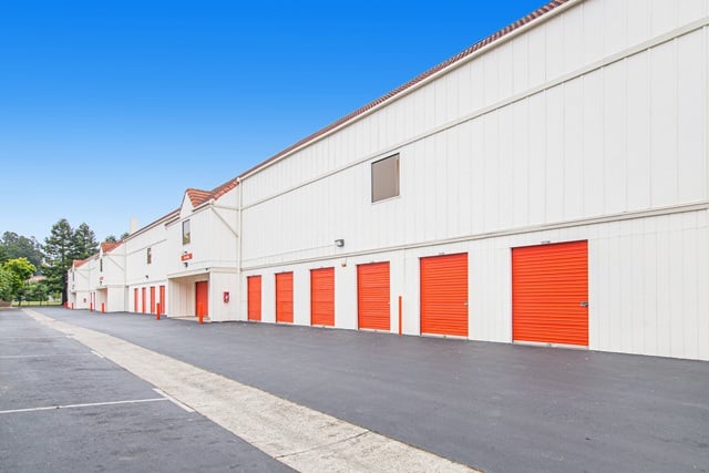 Santa Cruz CA Self Storage Near 2325 Soquel Drive 1 844 726