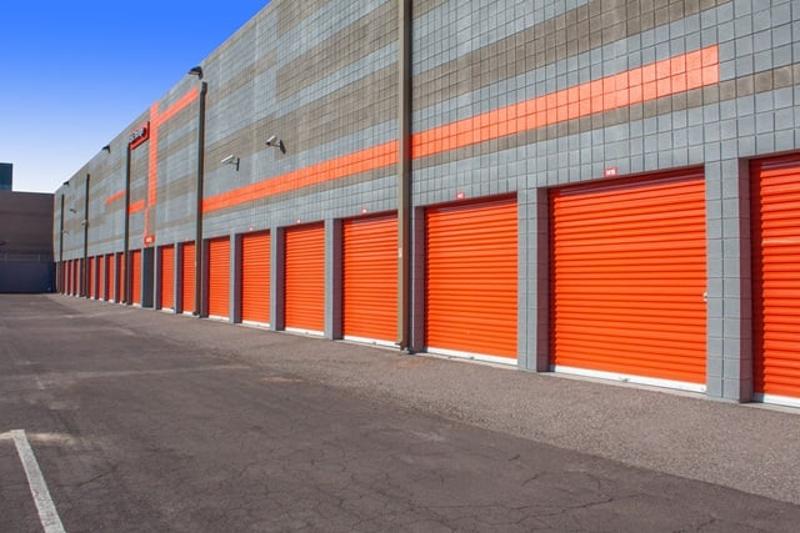 Phoenix Mini Storage Phoenix, AZ, Self-Storage Near 841 E Jefferson St | 480-739-5886 I ...