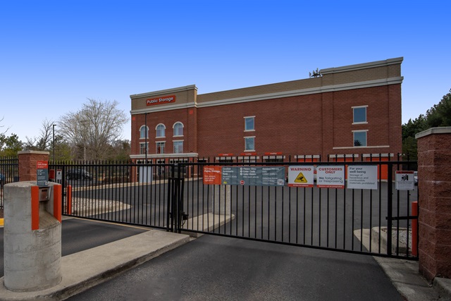 Parking Lot in Edgewater, Maryland 3