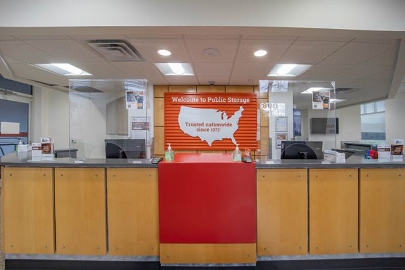 Property 5511 image number 2