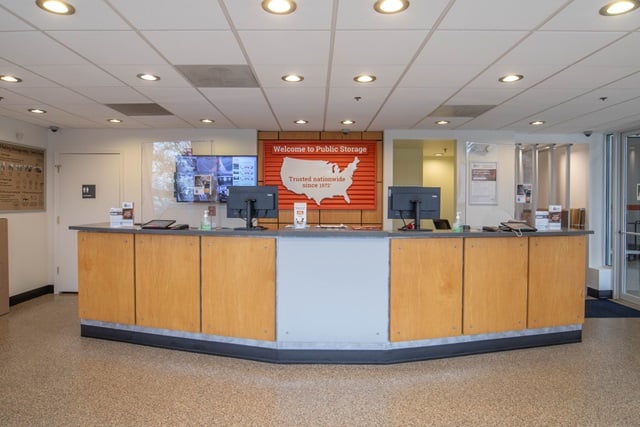 Property 5515 image number 2