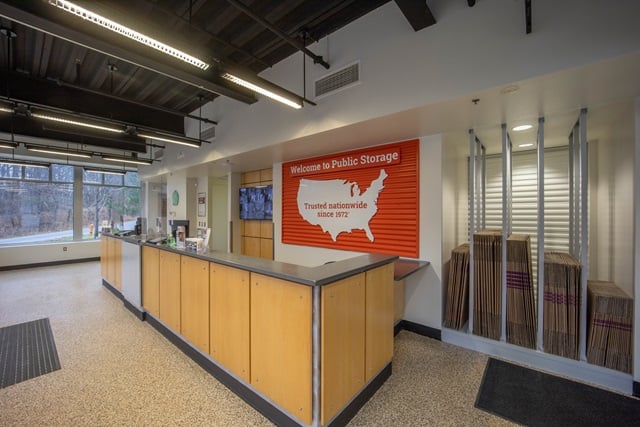 Property 5518 image number 2