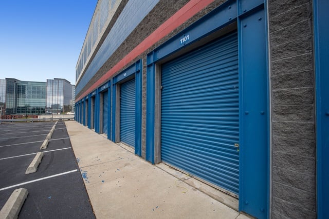 Public Storage in Rockville, MD  12311 Parklawn Dr 2