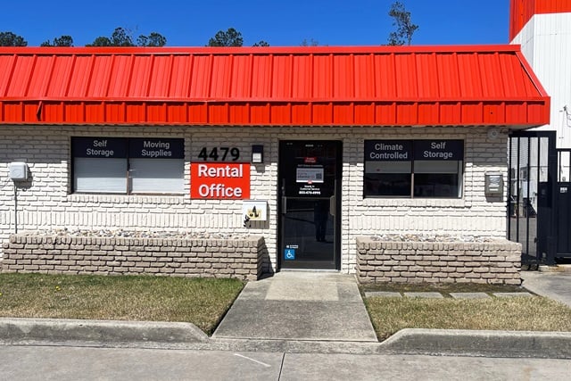 20×10 Public Storage: Self Storage Unit in Columbia, SC 4479 Rosewood Drive Columbia, South Carolina