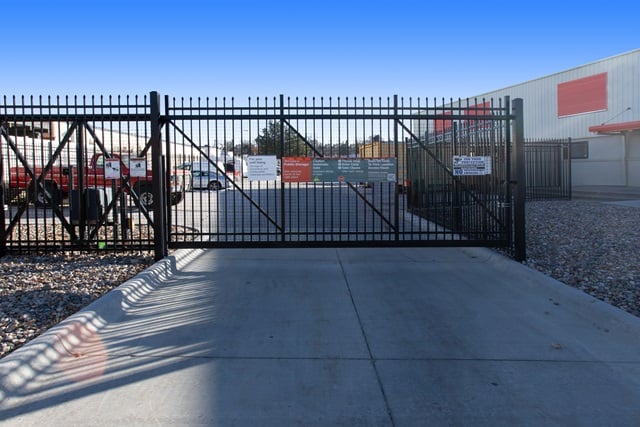 Public Storage  301 S 74th St in Omaha, NE