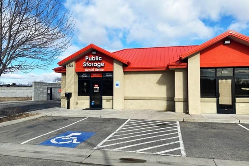 Public Storage - image 1