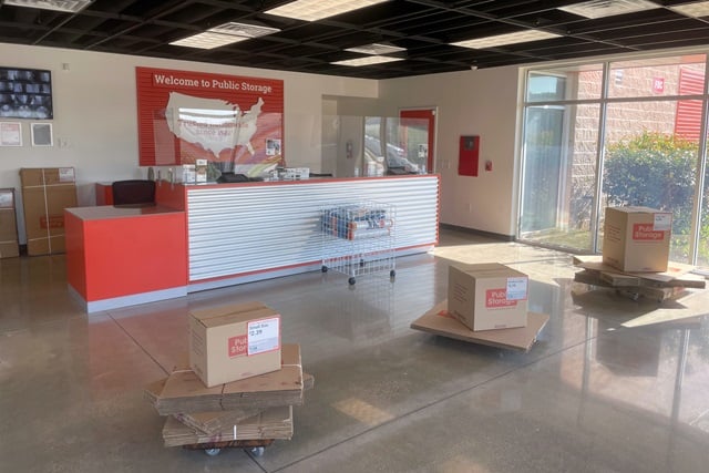 Property 5569 image number 2