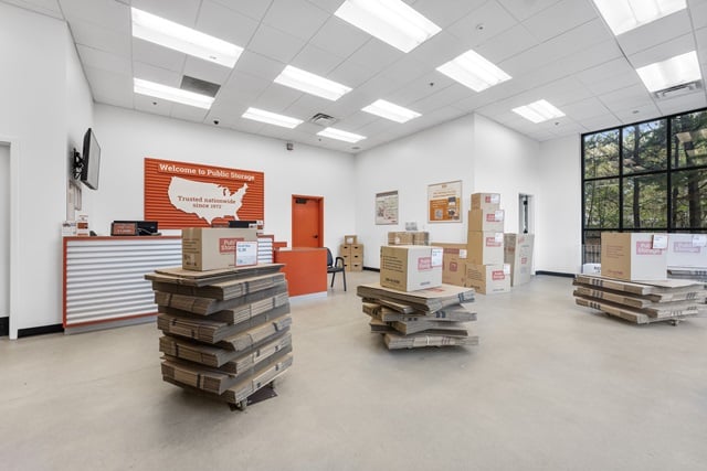 Public Storage in Johns Creek, GA  11220 Medlock Bridge Rd 3