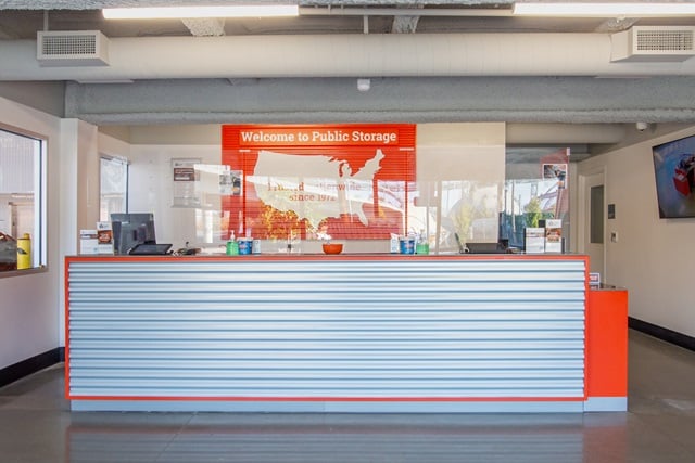 Public Storage in Portland, OR  2100 N Albina Ave 3