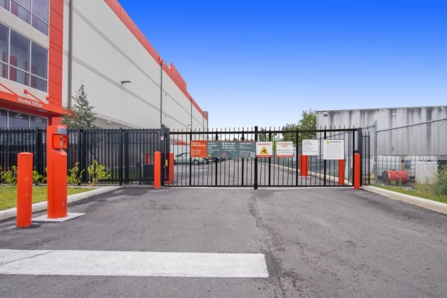 Public Storage  420 NW 137th Ave in Miami, FL