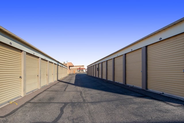 20×10 Self Storage Unit in Youngtown, AZ 13246 N 113th Ave Youngtown, Arizona 2