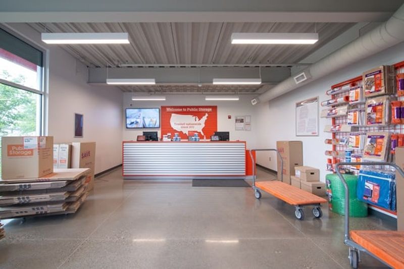 Property 5619 image number 2