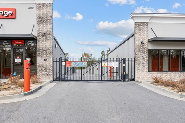 Property 5624 image number 3