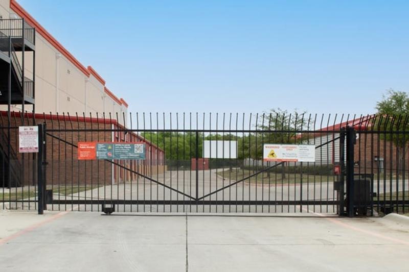 Public Storage