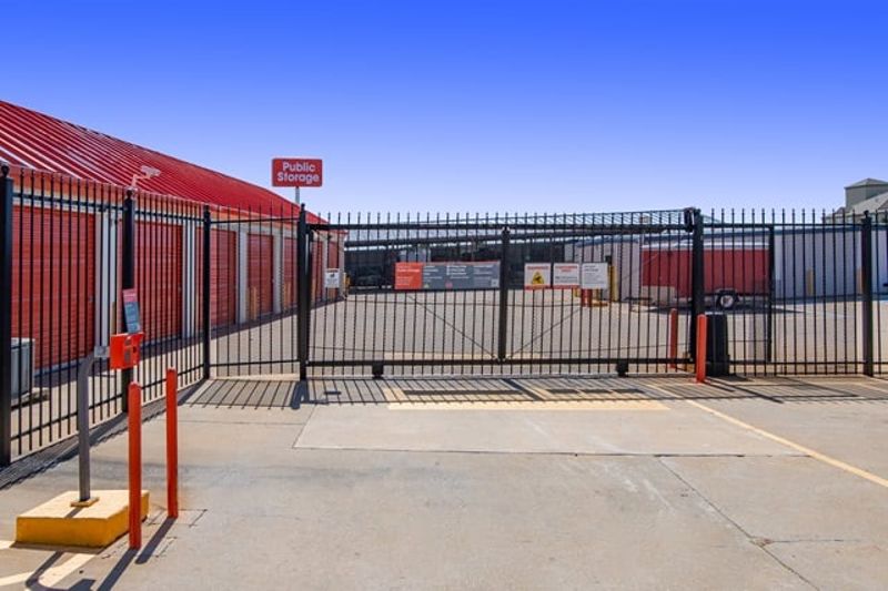 Property 5628 image number 3