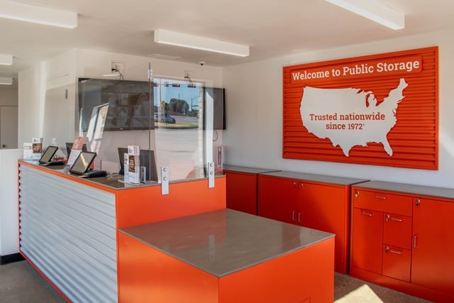 Property 5661 image number 2