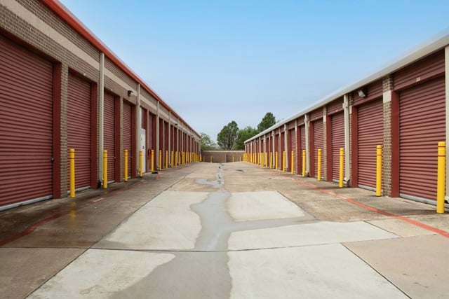 Property 5664 image number 1