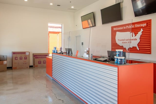 Property 5673 image number 2