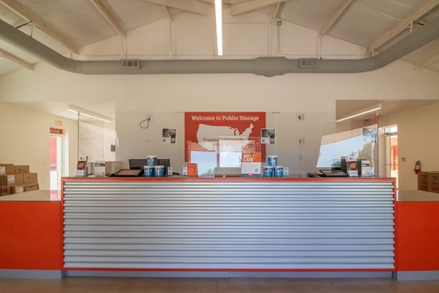 Property 5674 image number 2