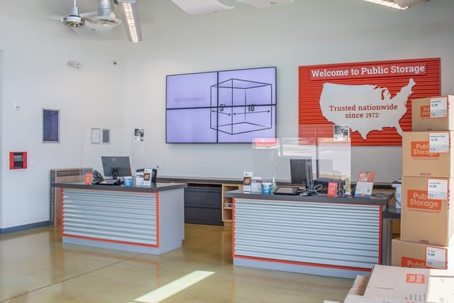 Property 5690 image number 2