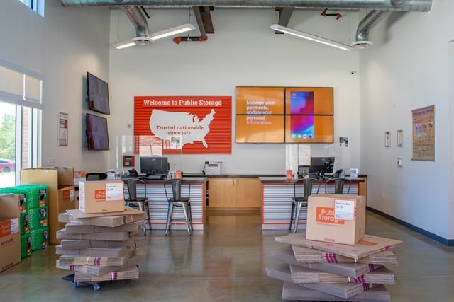 Property 5694 image number 2