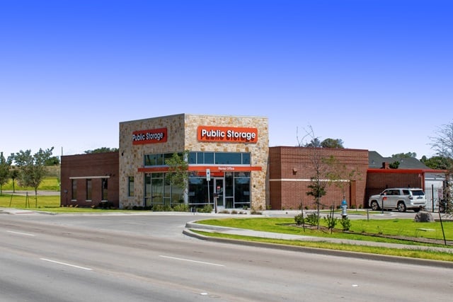 20×10 Self Storage Unit in Denton, TX 3809 W University Dr Denton, Texas