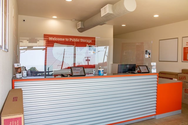 Property 5702 image number 2