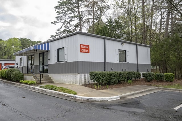 20×10 Public Storage: Self Storage Unit in Morrisville, NC 10802 Chapel Hill Rd Morrisville, North Carolina