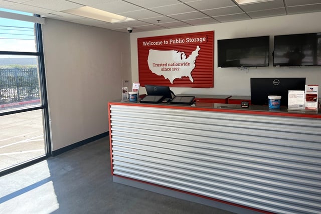 Property 5709 image number 2