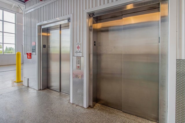 Property 5753 image number 3