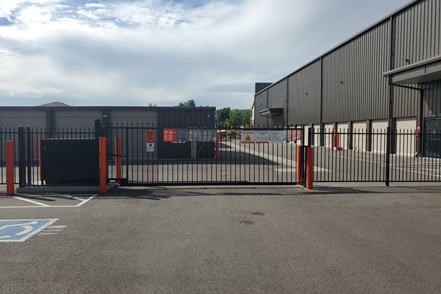 Property 5762 image number 3