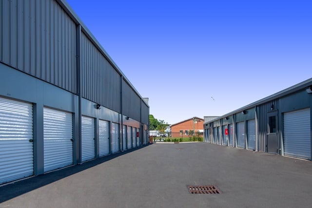 Property 5765 image number 1