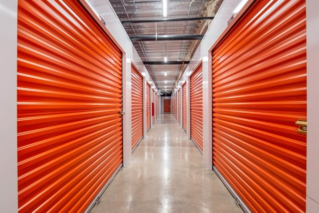 Property 5769 image number 1